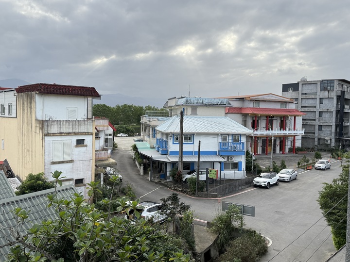 【宜蘭五結】「卡斯比亞精品民宿.附電梯.車位,還有美味手作早餐的質感風民宿(近冬山河親水公園.傳藝中心.羅東夜市)」 【宜蘭五結】「卡斯比亞精品民宿.附電梯.車位,還有美味手作早餐的質感風民宿(近冬山河親水公園.傳藝中心.羅東夜市)」