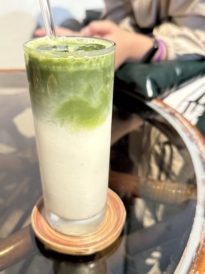 【中壢】「三春家 cafe．復古懷舊風，有天井的老宅咖啡館（單品手沖/手工甜點/酸種麵包/寵物友善/近家樂福.南亞技術學院）」